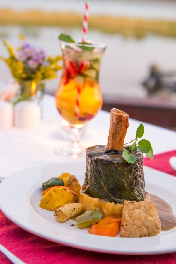 Royal Zambezi Lodge Mafuta エクステリア 写真